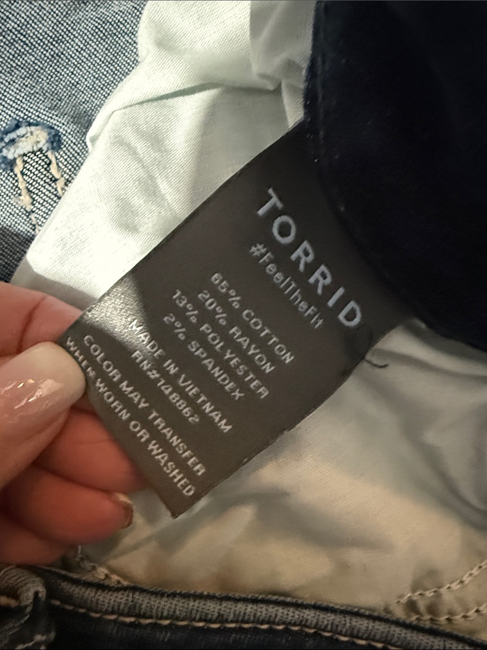 Size 14 Torrid Super Soft Dark Blue Cropped Denim Jeans - Picture 6 of 7